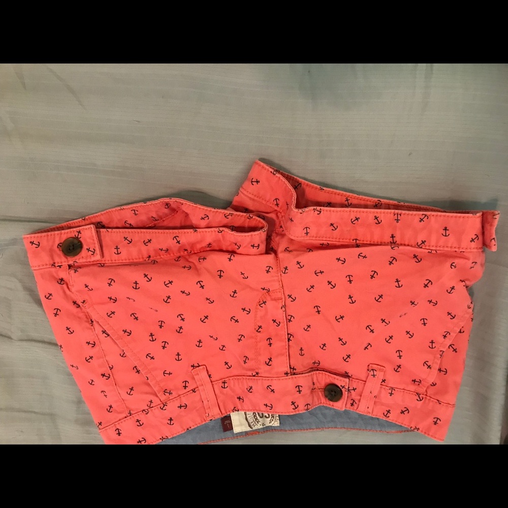 Girls pink shorts